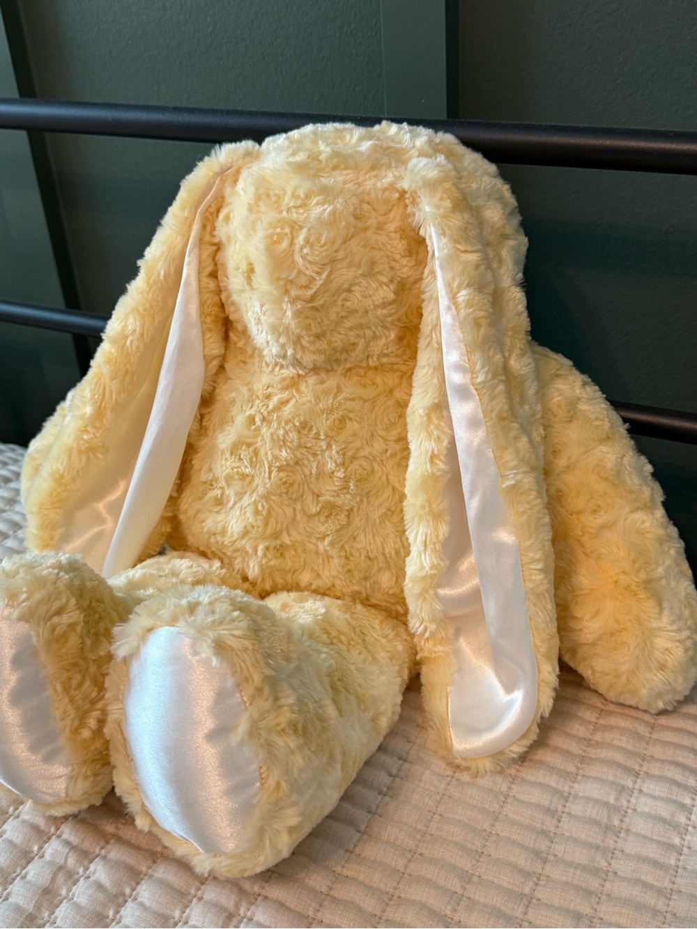 Vintage Swankie Blankie Faceless Yellow Bunny Plush Satin Ears No Face Rabbit
